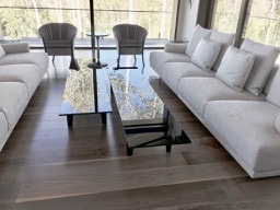 Lounge Pieces in Set up