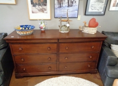 F 276 Eight Drawer Dresser 6' $400